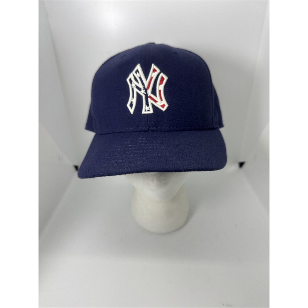 New Era New York Yankees Fitted Cap 7 5/8 USA/4th of July